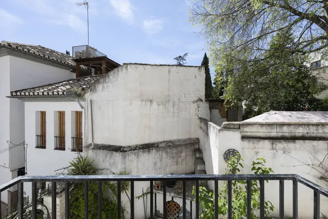 Pieza singular en Cuesta del Chapiz, el corazón del Albaicín. — 35