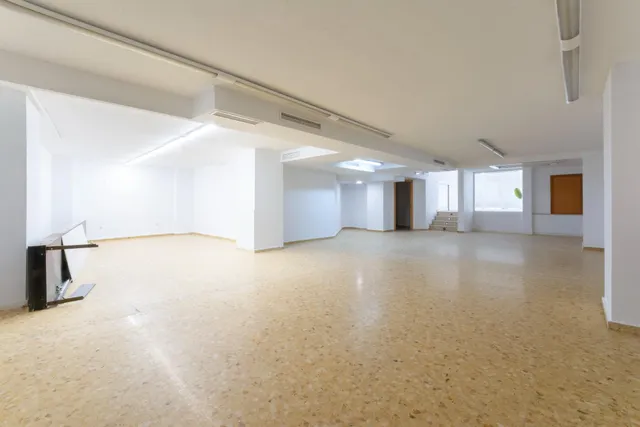 Local Comercial Prime en Centro de Gandia — 25