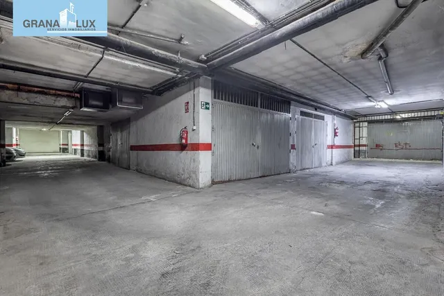 Garaje doble en venta en Urbanización Parque del Genil – Granada Capital — 8
