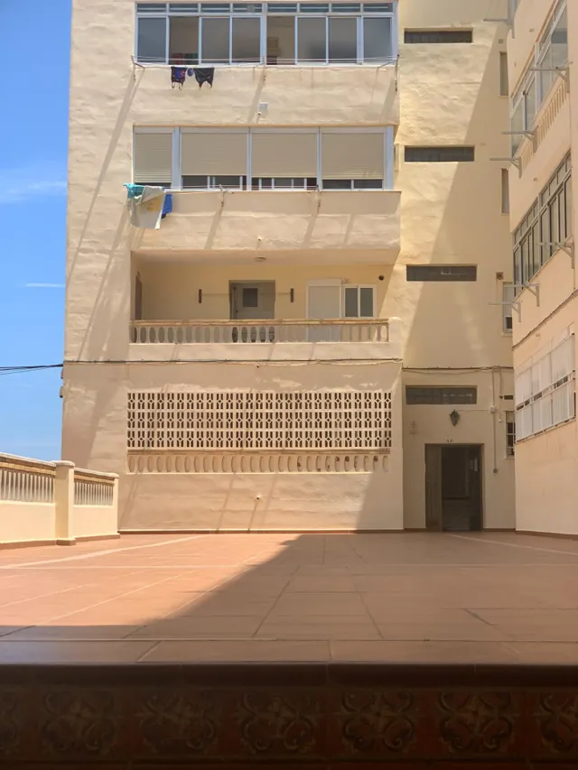 EDIFICIO SAN VICENTE FERRER — 28