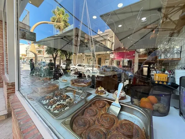 Local comercial 150m² en venta - torrevieja — 3