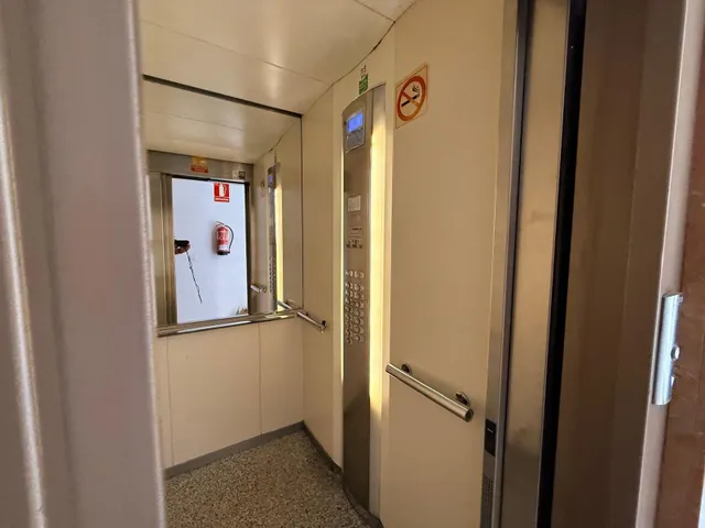 Fantástico piso de dos dormitorios en el centro de Benidorm — 38