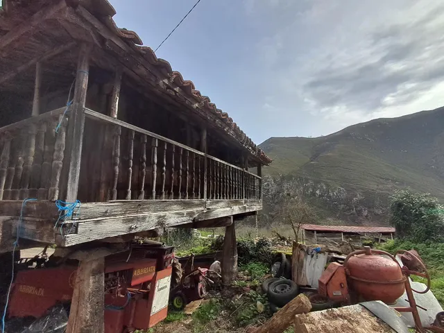 CASA DE PIEDRA EN ZONA RURAL — 21