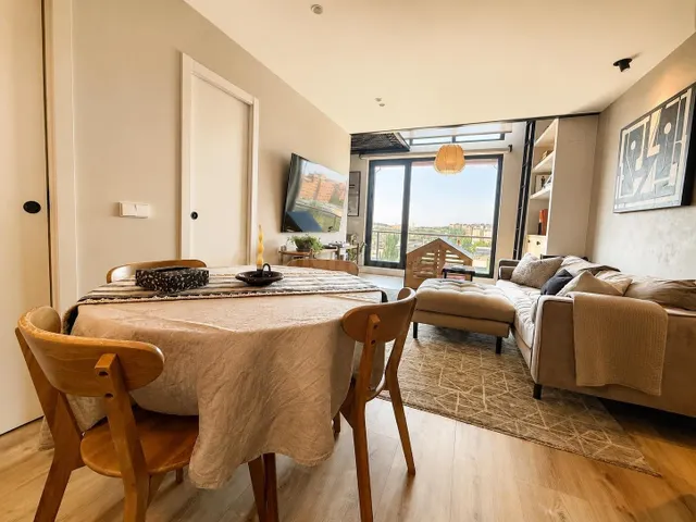 Ático Dúplex 1 habitación 111m² en alquiler - Ambroz - foto 3