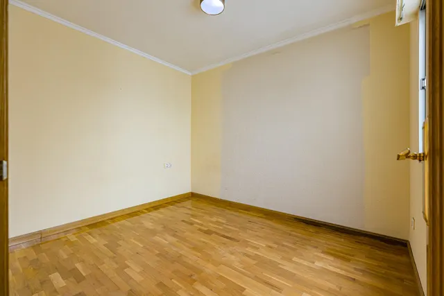 Vivienda muy luminosa en plaza Cruz Roja — 12