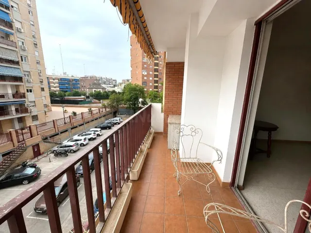 Piso 3 habitaciones 98m² en venta - Nervión - foto 2