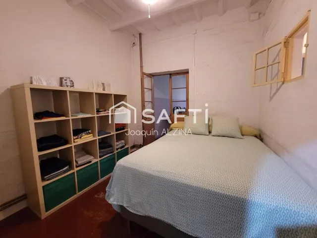 Casa céntrica con patio y 6 habitaciones en Mahón. — 21