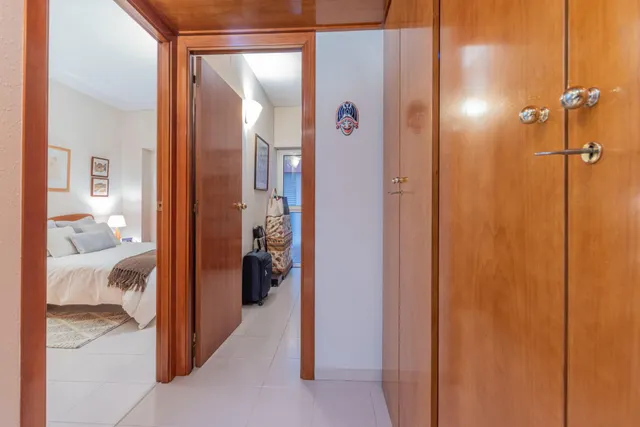 Acogedor piso de 2 dormitorios en el corazón de L'Eixample con posibilidad de alquiler de pk en la misma finca — 29