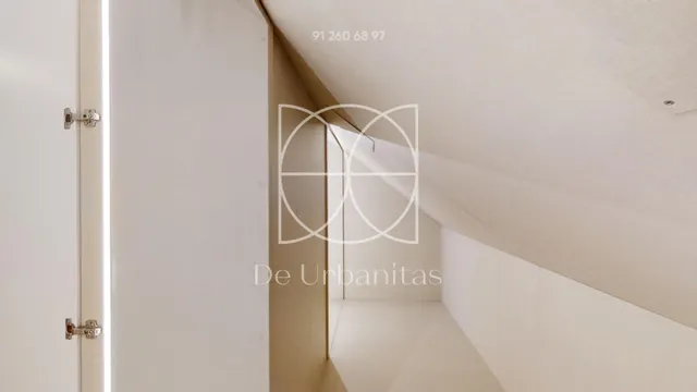 Piso 2 habitaciones 122m² en venta - Cortes — 44