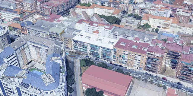 Venta piso en Cáceres - foto 3