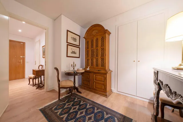 Piso 5 habitaciones 290m² en venta - Arapiles - foto 4