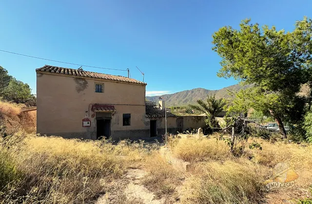 Auténtica casa para renovar en Ricote — 11