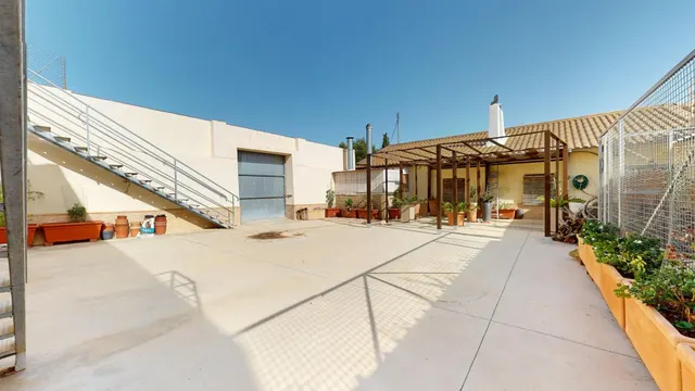 VIVIENDA DE CAMPO EN CORVERA — 31