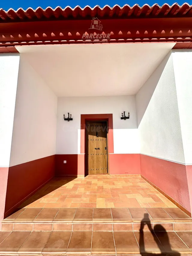 CUEVAS BAJAS - Parcela con casa de campo, pequeña piscina. - foto 5