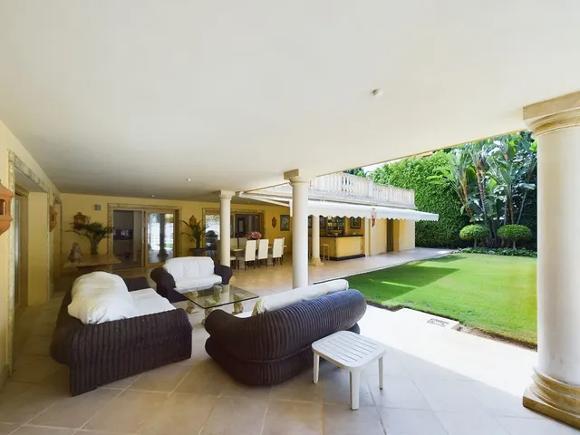 Chalet 4 habitaciones 508m² en venta - Marbella — 41