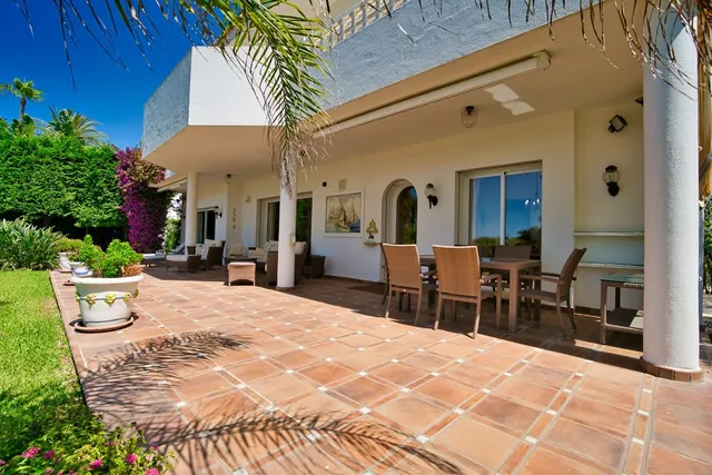 Chalet 4 habitaciones 350m² en venta - Marbella — 41