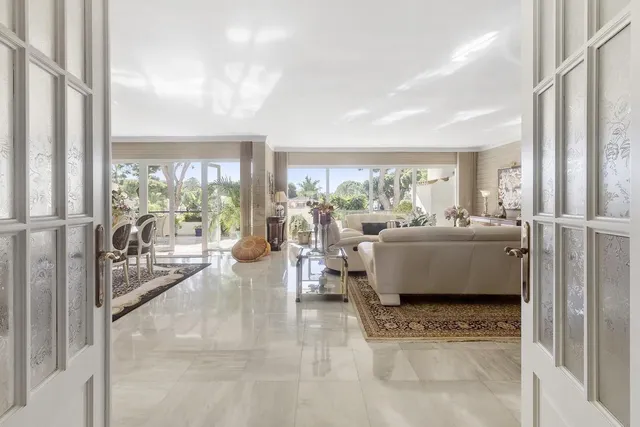 Apartamento 3 habitaciones 235m² en venta - Costa Del Sol - foto 4