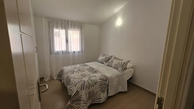 Oportunidad de Inversión: Moderno Piso en San Antonio, Telde — 13