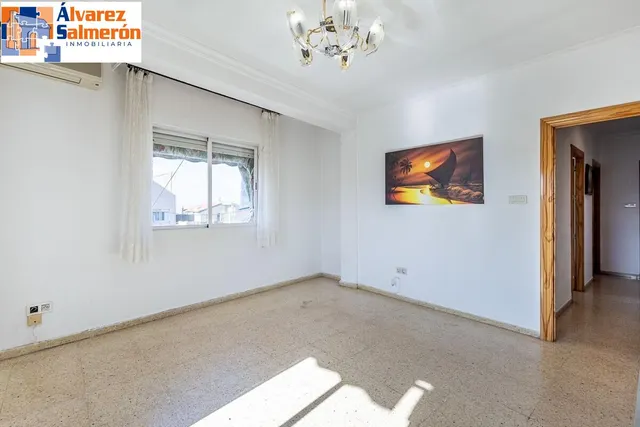 Magnífico piso ideal para invertir o para vivir sin vecinos y con vistas despejadas. — 3