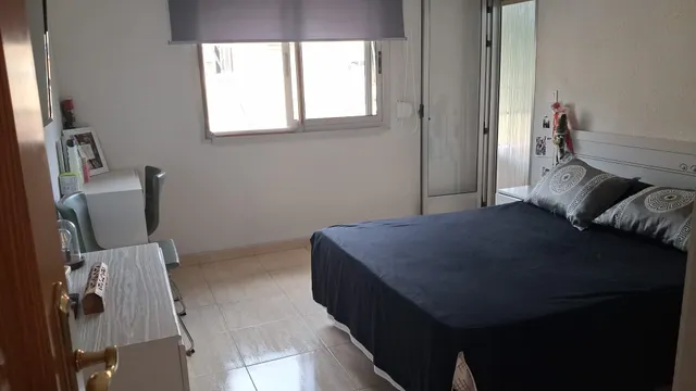 Venta piso reformado junto hospital - tercero sin ascensor — 3
