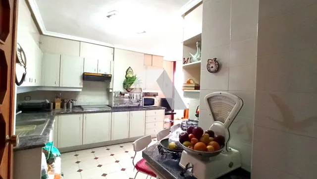 Espectacular Piso en La Goteta — 37