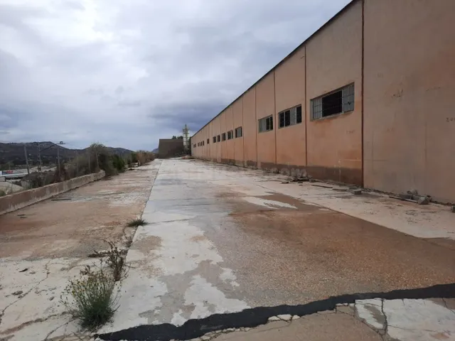 Nave industrial - foto 2