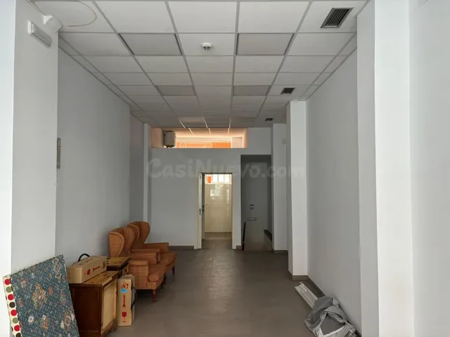 Local con cambio de uso en Torrelavega
