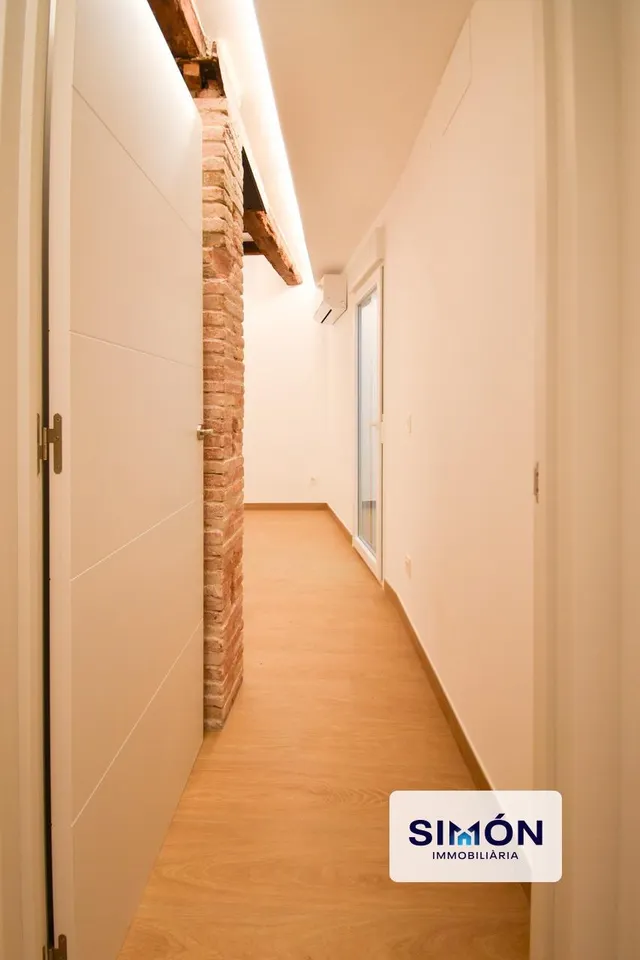¡Precioso Piso de 3 habitaciones acabado de reformar en Berga! — 6