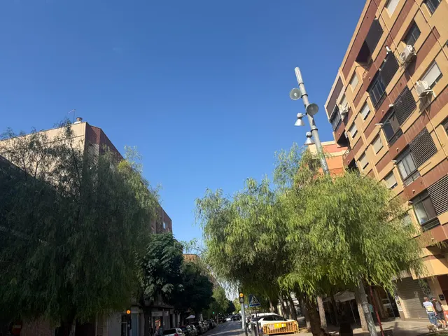 TOTALMENTE REFORMADO  A ESTRENARE, PISO EN BUENA ZONA,   EXTERIOR, MUY LUMINOSO. — 38