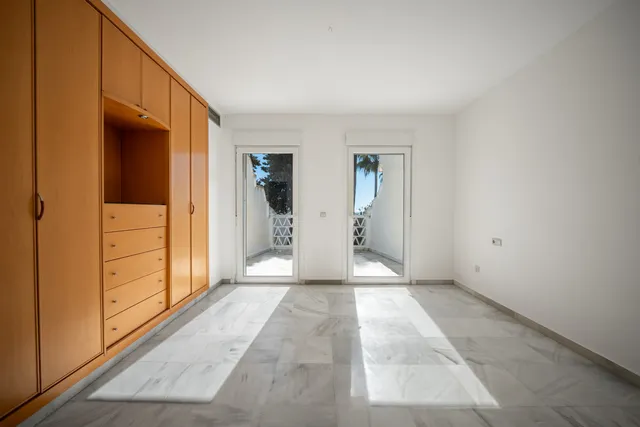 Chalet 3 habitaciones 213m² en venta - Marbella — 7