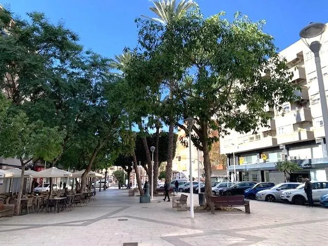 Promoción de nueva construcción, viviendas de lujo en calle Torres Quevedo 35 — 12