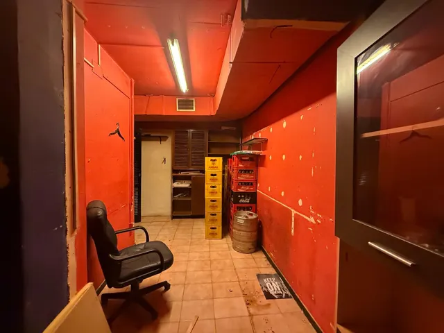 Local comercial 273m² en alquiler - Universidad San Francisco — 16