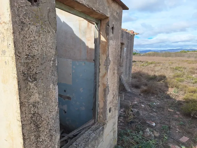 TERRENO CON CASA DE ALBERGUE EN VILLENA — 5
