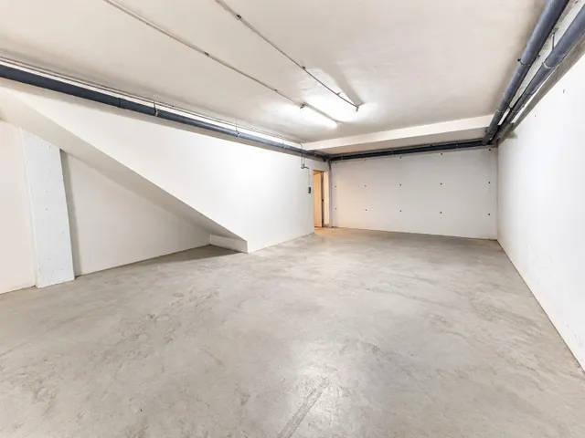 Preciosa casa de esquina con 3 dormitorios, amplia parcela privada y vistas panorámicas en Albir — 46