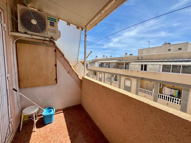 Ático en Torrevieja con orientación sur, cerca del mar — 21