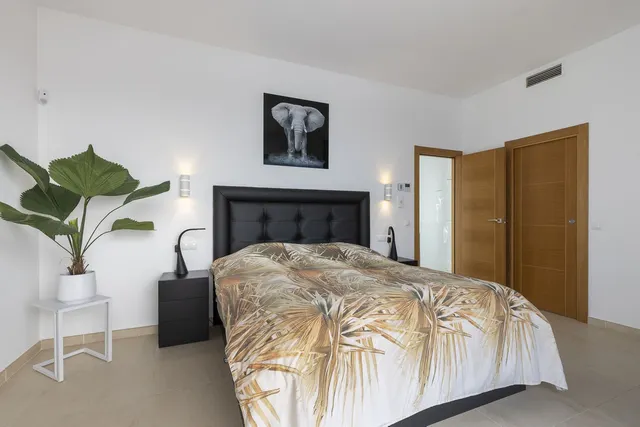 Chalet 4 habitaciones 199m² en venta - South of spain — 35
