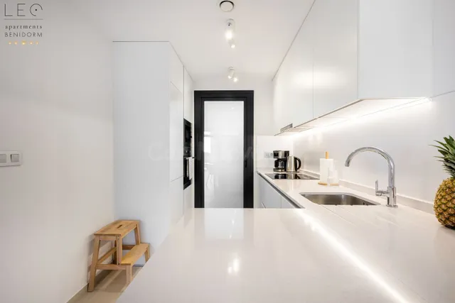 Piso 2 habitaciones 95m² en alquiler - Pueblo Poniente - foto 4