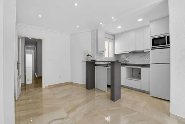 Apartamento 2 habitaciones 74m² en venta - Centro — 8