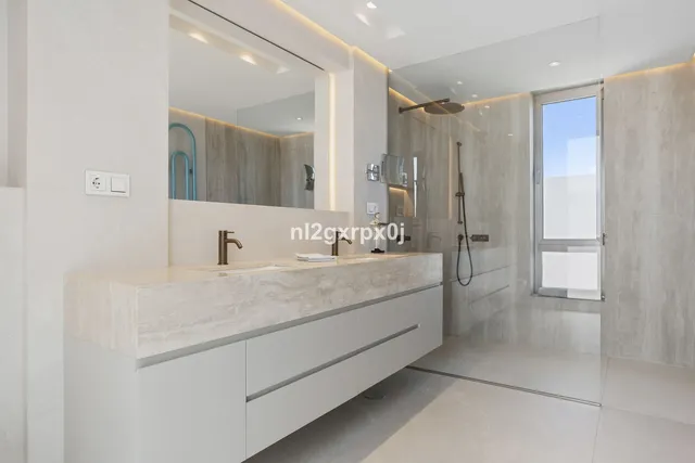 Chalet 3 habitaciones 398m² en venta - Marbella — 10