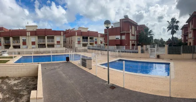 ️ Descubre tu nuevo hogar en Cabo Roig — Piso de dos habitac - foto 2