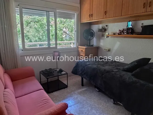 ¡Descubre tu nuevo hogar en este encantador piso de 3 habitaciones! — 14