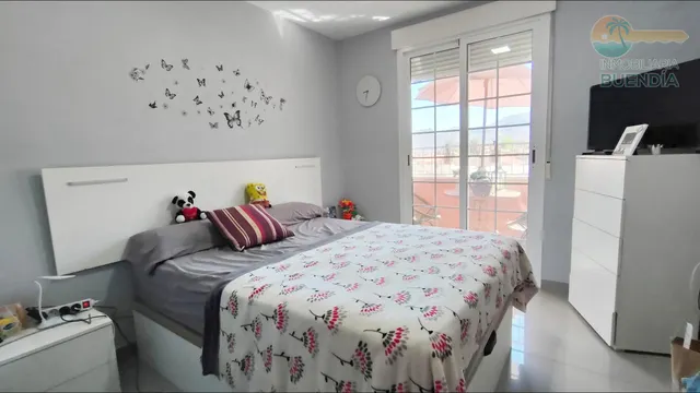AMPLIO PISO CON VISTAS DESPEJADAS EN MAZARRÓN — 29
