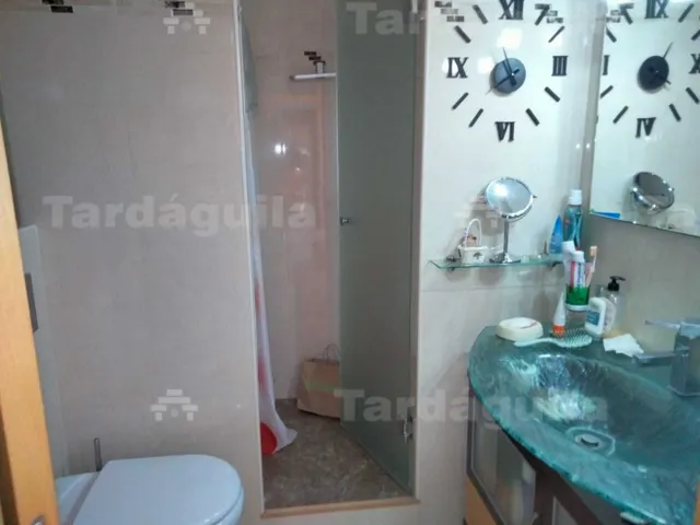 CHALET  INDEPENDIENTE EN URBANIZACION DE VILLAMAYOR — 11