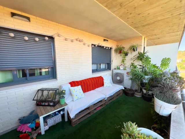 Oportunidad única con piscina y garaje — 6