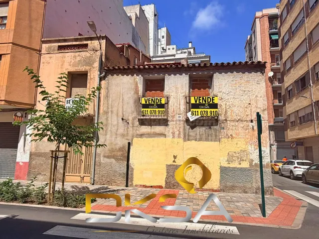 A la venta lote de 3 viviendas para reformar/derribar en Cas - foto 4