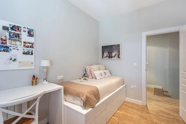 Exclusivo Piso Dúplex en el Corazón de Granada — 27