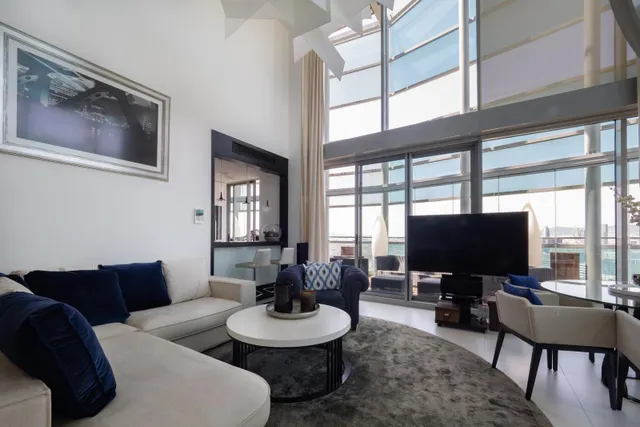 ÁTICO DÚPLEX DE LUJO CON PISCINA PRIVADA Y VISTAS PANORÁMICAS EN DIAGONAL MAR — 4