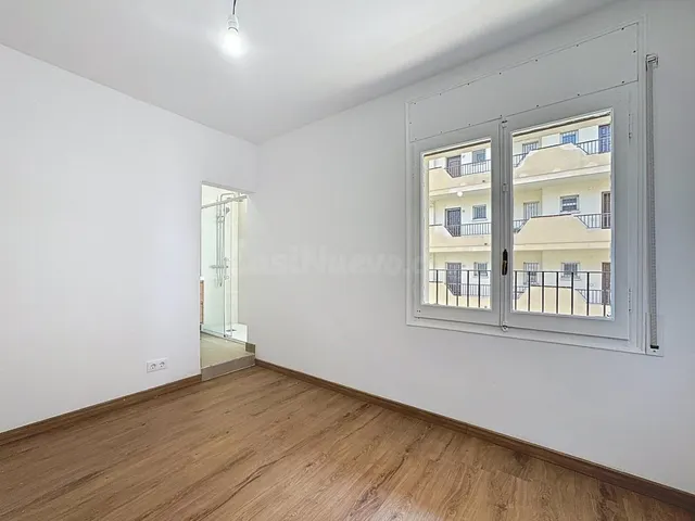 Apartamento de 2 dormitorios con vistas al mar en Santa Margarida — 14