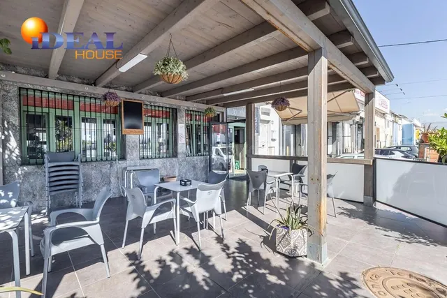 OPORTUNIDAD DE INVERSIÓN: RESTAURANTE EN FUNCIONAMIENTO + VI - foto 3