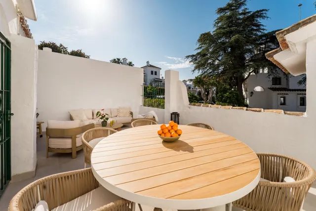 PRECIOSA CASA EN NUEVA ANDALUCIA, MARBELLA - foto 5